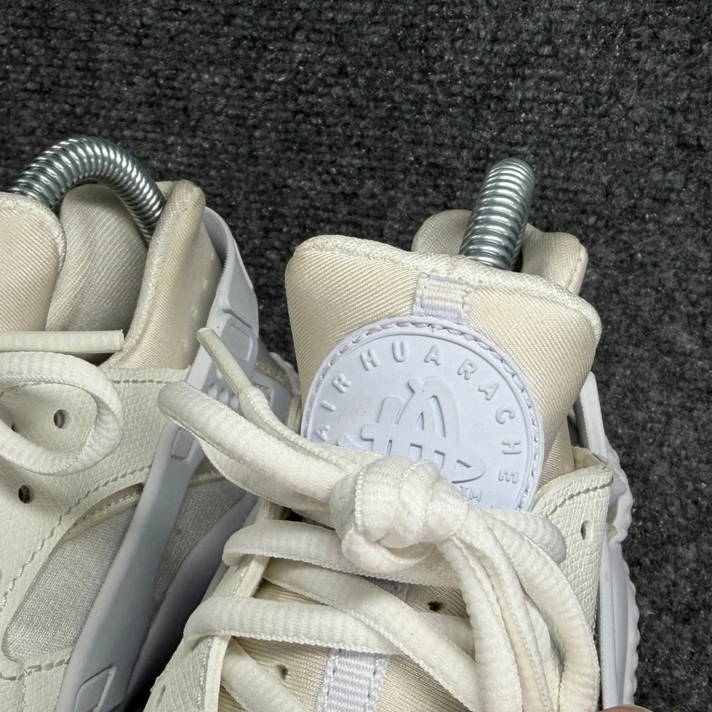 Nike Air Huarache Run Shoes Women's 8.5 White Athletic Retro‎ Running Sneakers